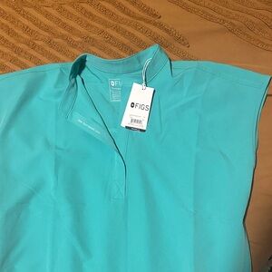 Figs Rafaela Oversized Scrub Top